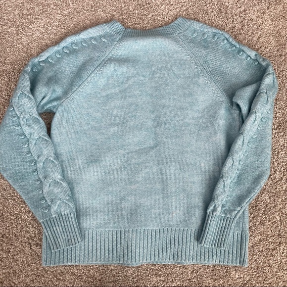 LOFT Petite Textured Cable Sweater Cloudy Morning Melange SP - Picture 3 of 3